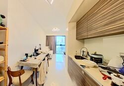 Commonwealth Towers (D3), Condominium #524095351